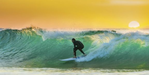 03.SMOOTH.SAILING.ON_.STORMY.SEAS_-636×318