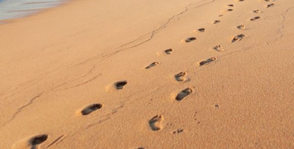 10-walking-with-god-636×322
